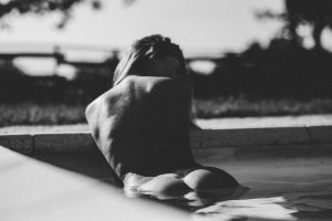 Laurie Viallet Nude   TheFappeningBlog.com 4.jpg