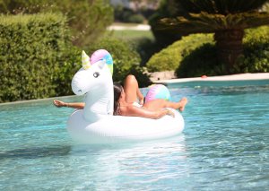 Rebekah Vardy Sexy - TheFappeningBlog.com 13.jpg Rebekah Vardy Sexy - TheFappeningBlog.com 13.jpg