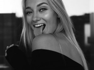 Anna Ioannova Nude - TheFappeningBlog.com 7.jpg