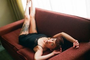 Juno LTK Nude - TheFappeningBlog.com 10.jpg