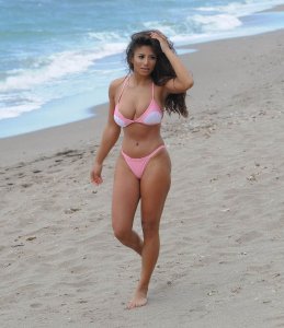 Kayleigh Morris Sexy   TheFappeningBlog.com 5.jpg