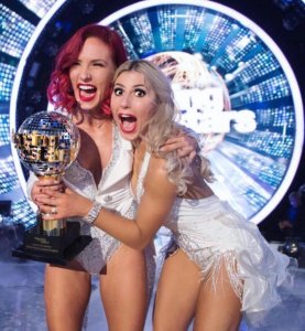 Emma Slater Sexy   TheFappeningBlog.com 18.jpg