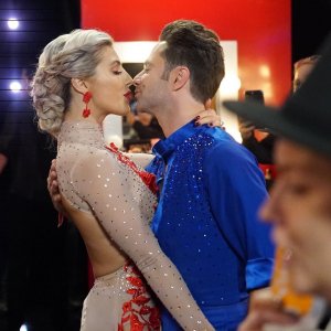 Emma Slater Sexy   TheFappeningBlog.com 26.jpg