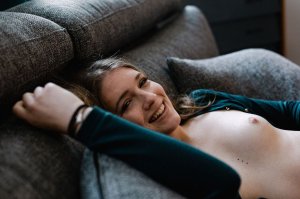 Ambre Brüun Nude   TheFappeningBlog.com 43.jpg