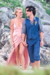 Malin Akerman Sexy   TheFappeningBlog.com 2.jpg