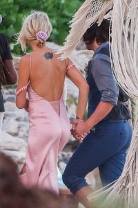 Malin Akerman Sexy   TheFappeningBlog.com 35.jpg