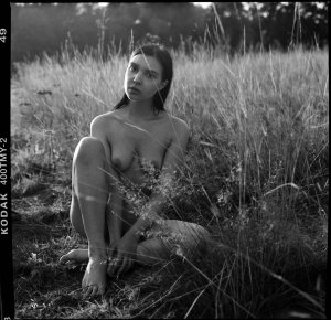 Chrissi Nude   TheFappeningBlog.com 9.jpg