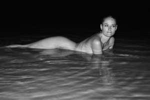 Genevieve Morton Nude & Sexy - TheFappeningBlog.com 13.jpg