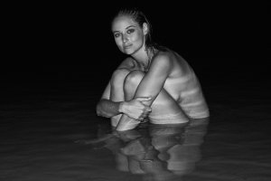 Genevieve Morton Nude & Sexy - TheFappeningBlog.com 16.jpg