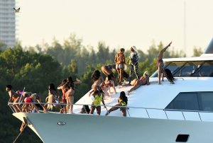 Cardi B Sexy - TheFappeningBlog.com 24.jpg