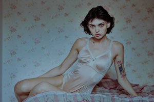 Valeriia Karaman Nude - TheFappeningBlog.com 18.jpg