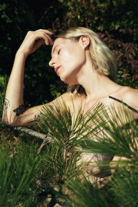 Rake Cat Nude - TheFappeningBlog.com 17.jpg