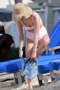 Pixie Geldof Sexy - TheFappeningBlog.com 144.jpg