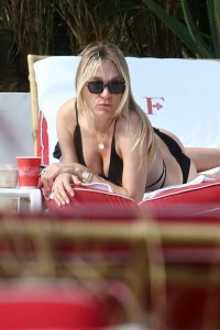 Chloe Sevigny Sexy - TheFappeningBlog.com 4.jpg