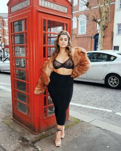 Ayesha Perry-Iqbal See Through thefappeningblog.com 1.jpg