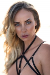 Sarah Domke Nude   TheFappeningBlog.com 17.jpg