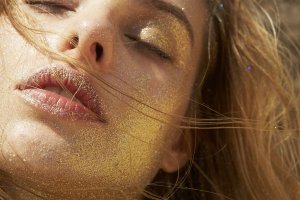 Dioni Tabbers Nude   TheFappeningBlog.com 12.jpg