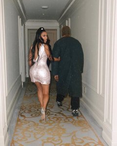 Kim Kardashian  Sexy - TheFappeningBlog.com 5.jpg