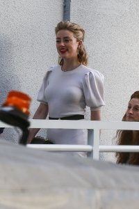 Amber Heard Sexy - TheFappeningBlog.com 26.jpg