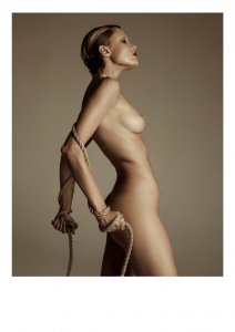 Oksana Chucha Nude - TheFappeningBlog.com 7.jpg