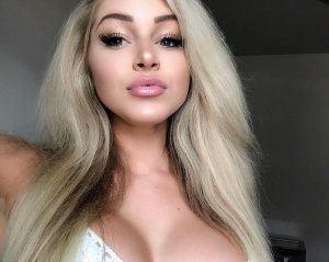 Courtney Tailor Sexy & Nude - TheFappeningBlog.com 91.jpg