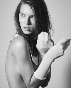 Lea Mohr Nude & Sexy   TheFappeningBlog.com 146.jpg