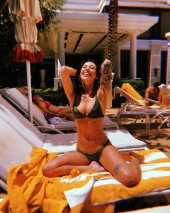 Alexandra Stark Nude & Sexy   TheFappeningBlog 19.jpg