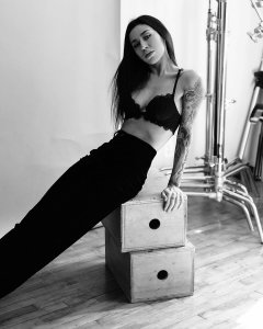 Alexandra Stark Nude & Sexy   TheFappeningBlog 96.jpg