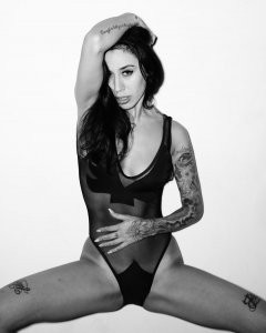 Alexandra Stark Nude & Sexy   TheFappeningBlog 156.jpg