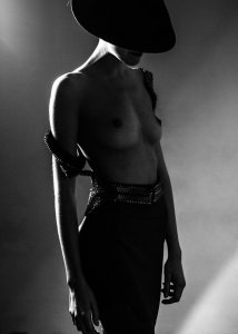 Pauline Moulettes Nude - TheFappeningBlog 5.jpg