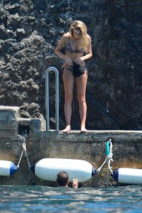 Jennifer Hawkins Sexy - TheFappeningBlog 3.jpg