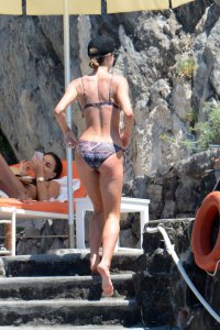 Jennifer Hawkins Sexy - TheFappeningBlog 73.jpg