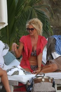 Victoria Silvstedt Sexy   TheFappeningBlog 18.jpg