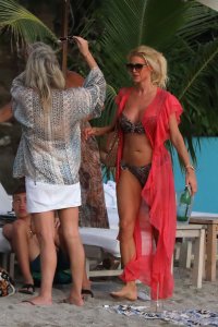 Victoria Silvstedt Sexy   TheFappeningBlog 19.jpg