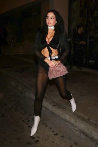 Carla Howe Sexy   TheFappeningBlog 3.jpg