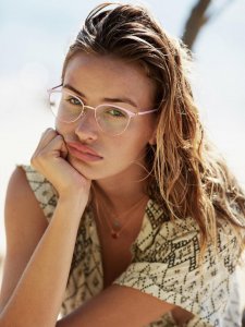 Betsy Volk Nude   TheFappeningBlog 27.jpg