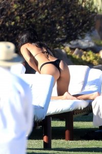 Kourtney Kardashian & Sofia Richie Sexy   TheFappeningBlog 33.jpg