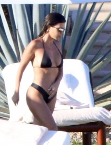 Kourtney Kardashian & Sofia Richie Sexy   TheFappeningBlog 151.jpg
