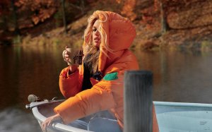 Stella Maxwell Nude   TheFappeningBlog 2.jpg