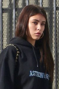 Madison Beer Sexy   TheFappeningBlog 5.jpg