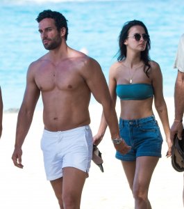 Lucy Watson Sexy   TheFappeningBlog 2.jpg