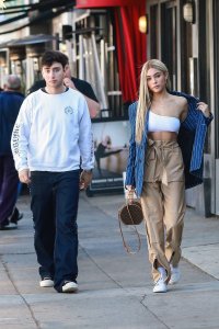 Madison Beer Sexy   TheFappeningBlog 9.jpg