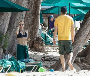 Téa Leoni Sexy   TheFappeningBlog 22.jpg