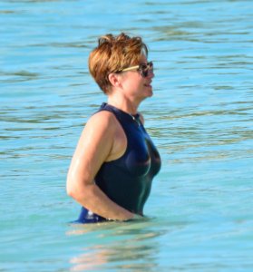 Emma Forbes Sexy   TheFappeningBlog.com 3.jpg