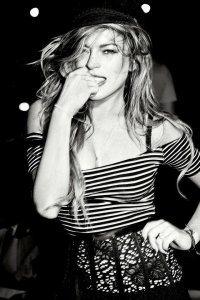 Lindsay-Lohan-See-Through-Sexy-4.jpg