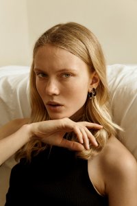 Nina Hnizdo Nude   TheFappeningBlog.com 4.jpg