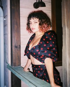 Charli XCX Sexy   TheFappeningBlog.com 10.jpg