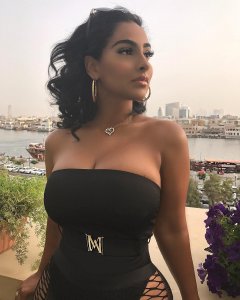 Ayisha Diaz Nude & Sexy   TheFappeningBlog.com 44.jpg