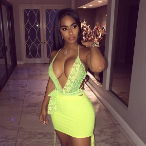Ayisha Diaz Nude & Sexy   TheFappeningBlog.com 64.jpg