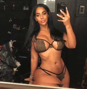 Ayisha Diaz Nude & Sexy   TheFappeningBlog.com 70.jpg
